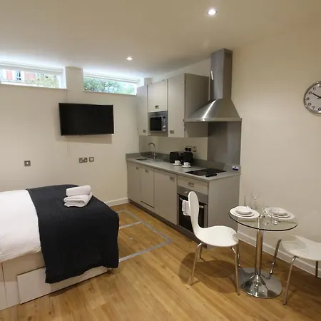 Harford House شقة